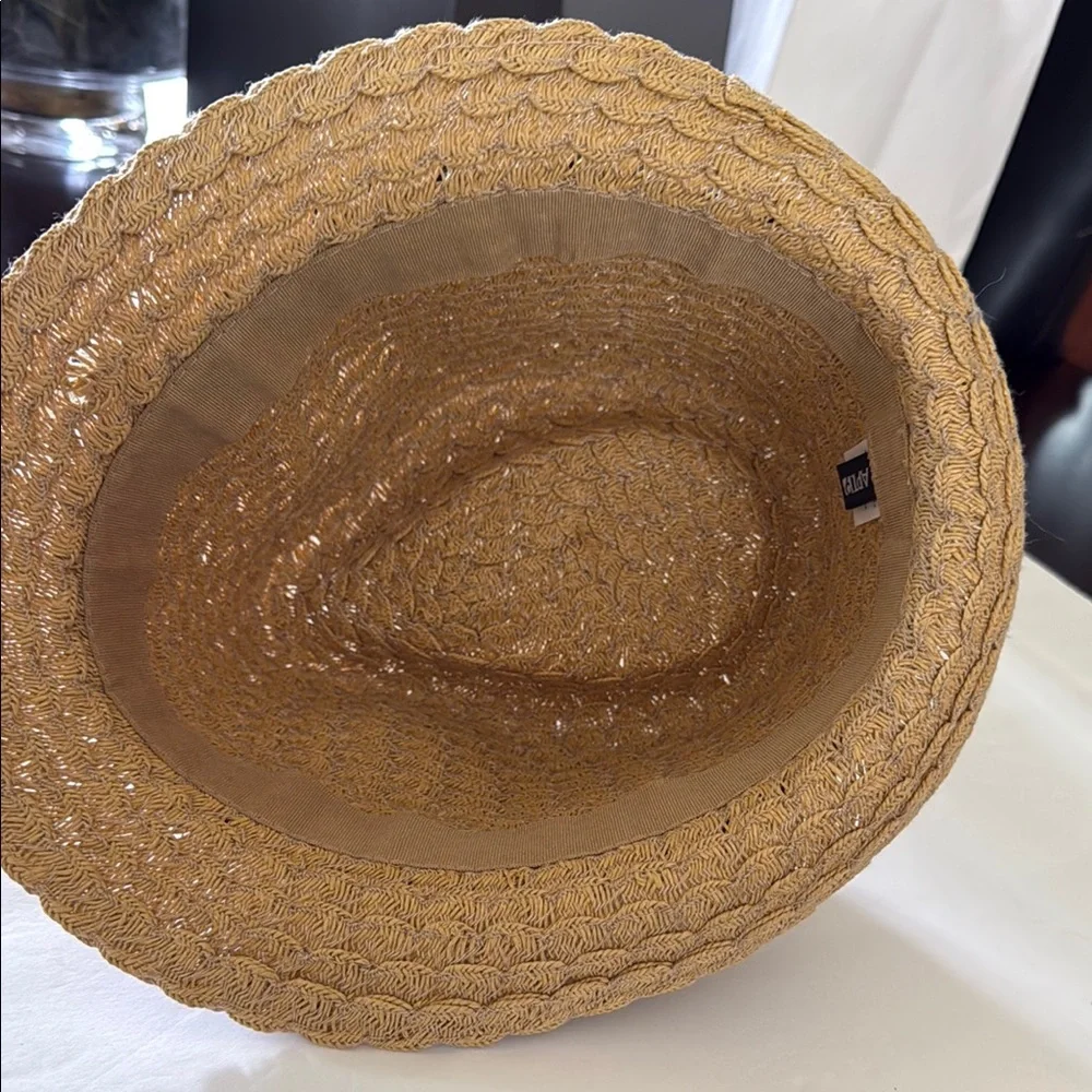 APT 9 Womens Woven Straw Fedora Hat Tan With Black Band Summer Like New